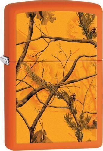 Zapaľovač Zippo Reeltree 26751