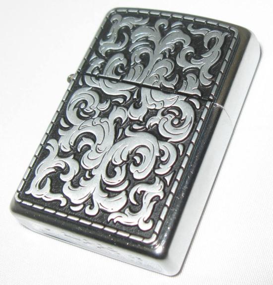 Zapaľovač Zippo Marlboro Silver Storm 2003