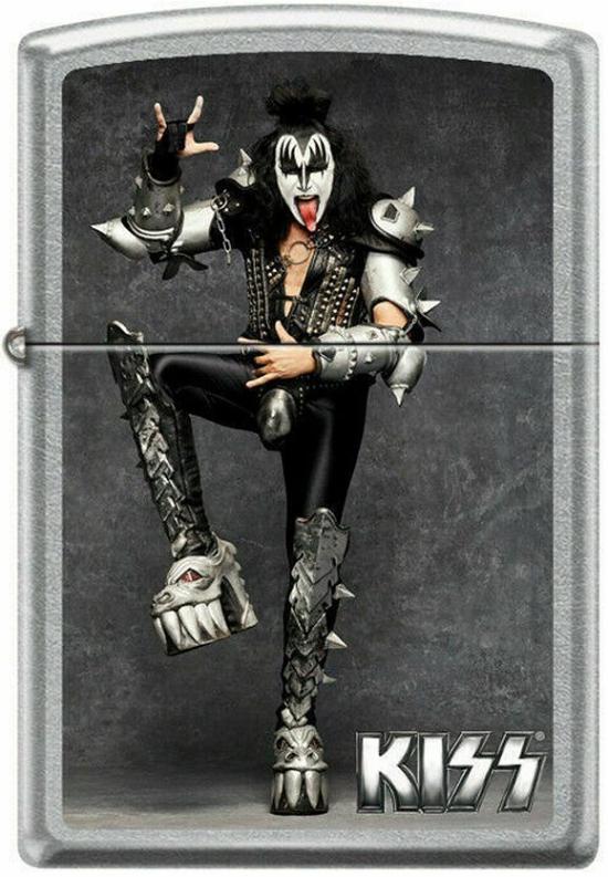 Zapaľovač Zippo Kiss 9701